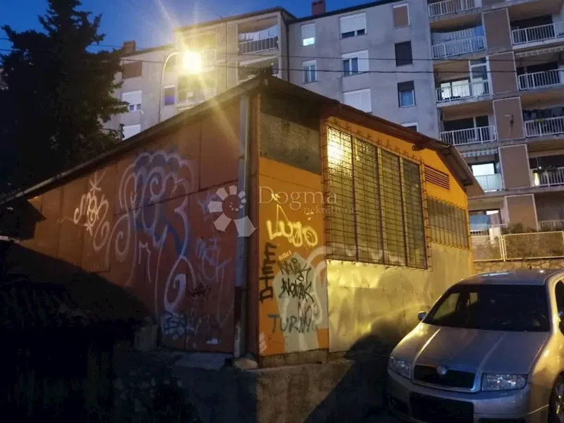 Locale commerciale Podmurvice, Rijeka, 50m2 – 3
