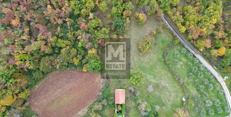 Oprtalj, tenuta con ampio terreno e vista mare! – 3