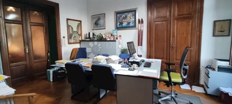 Flat Centar, Rijeka, 90m2 – 2