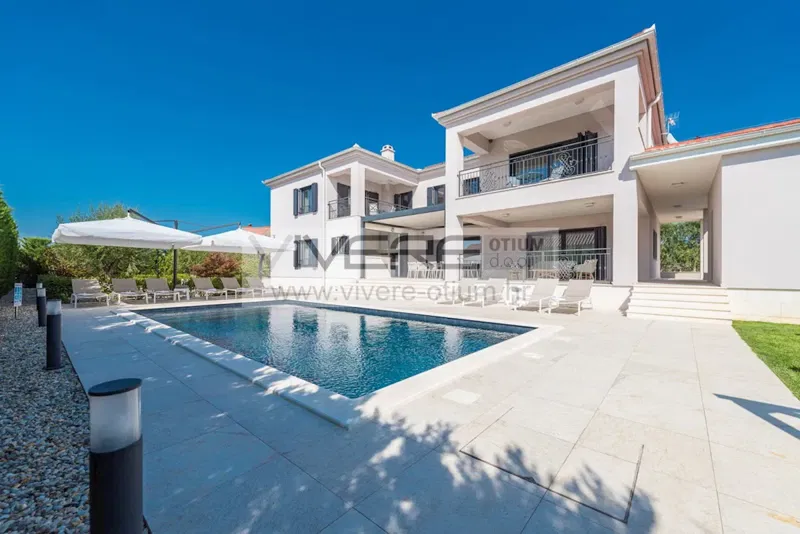 Authentic Mediterranean Elegance in Luxury Edition – 3