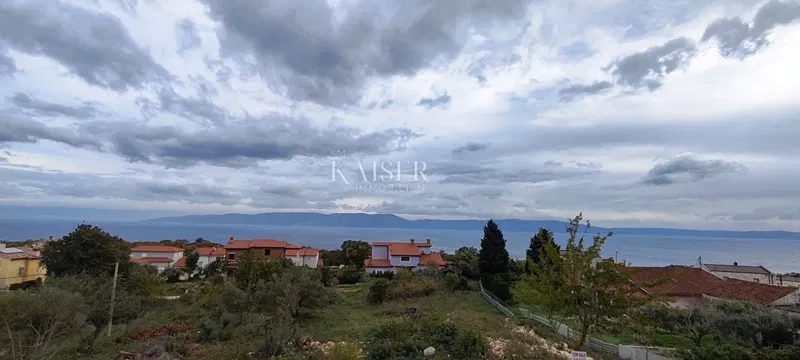Istria, Albona - terreno edificabile, 1700 m2 – 2