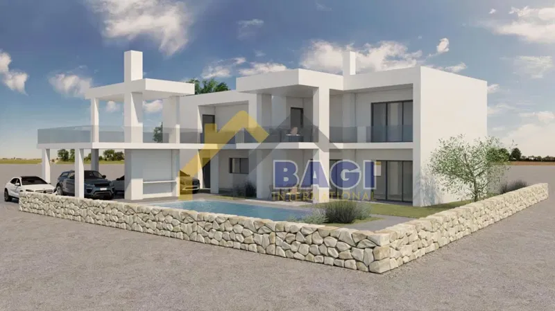 Casa Ražanac, 300m2 – 2