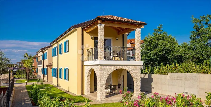 IMPRESA AVVIATA CON 1 CASA E 6 APPARTAMENTI – 3