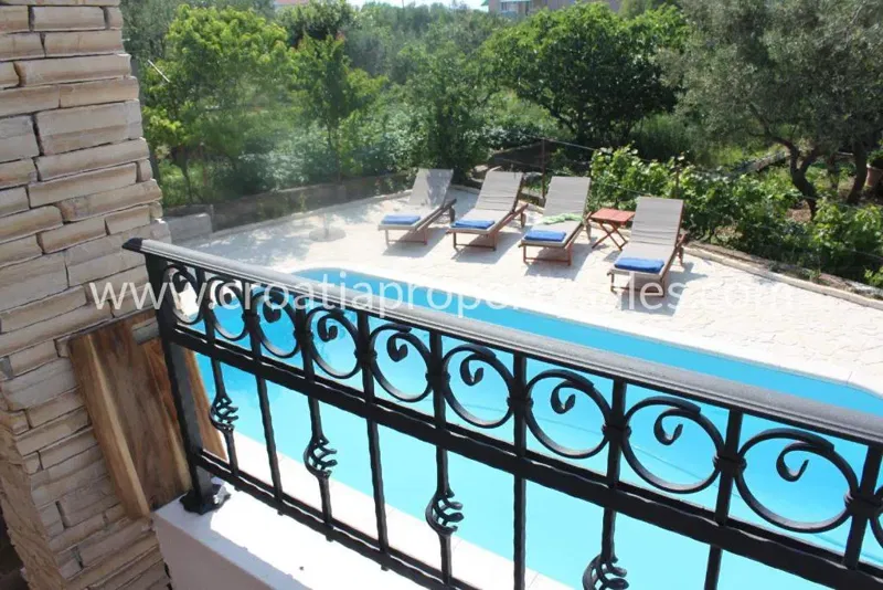 Murter, villa for sale, 890.000 € – 2