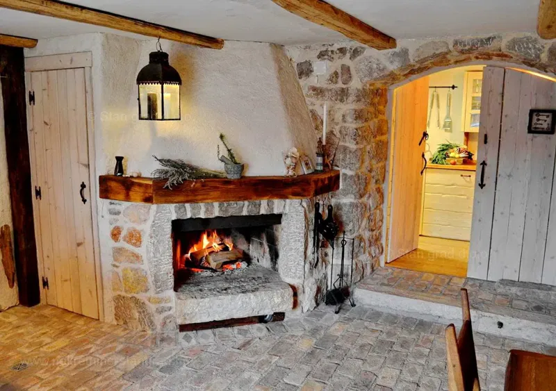 Malinska, dintorni, casa in pietra ristrutturata con piscina! – 3