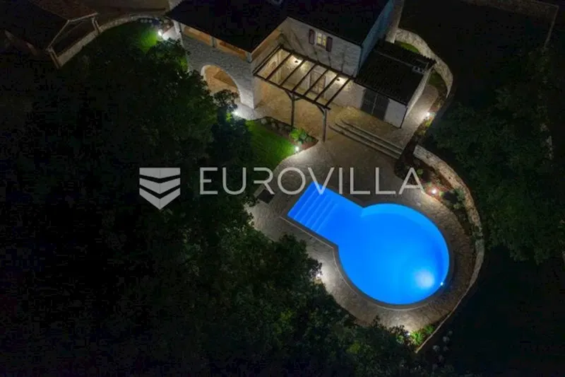Croatia, Istria, Tinjan elegant stone villa with swimming pool, of exceptional quality – 3