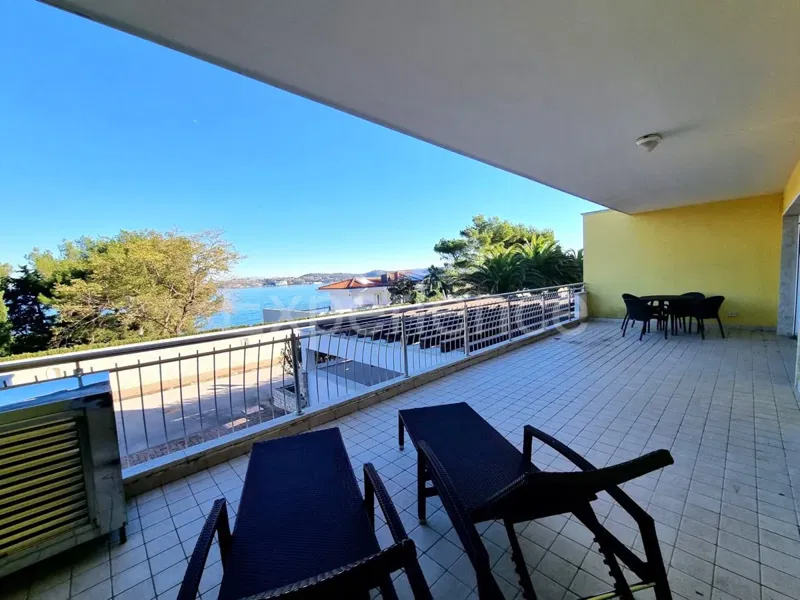 Crveni Vrh - apartment with a spacious terrace, SEA VIEW! – 2
