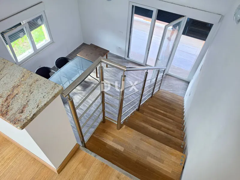 RAB ISLAND, BANJOL - Two-story apartment with a gallery near the sea – 2