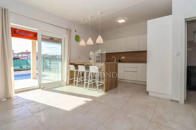 Nuova casa vacanze con piscina vicino a Fasana – 2