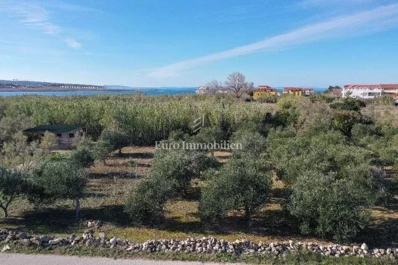 Building plot - Povljana – 2
