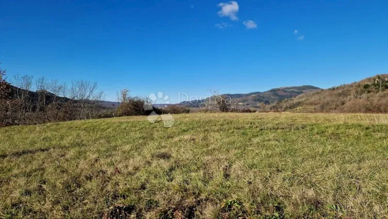 Terreno Sovinjska Brda, Buzet, 2.380m2 – 2