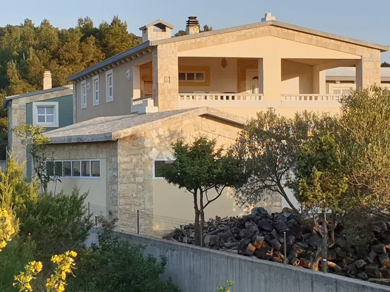 Locale commerciale Žirje, Šibenik - Okolica, 1.650m2 – 3