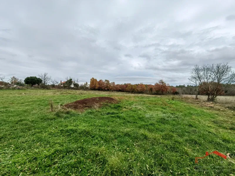 Divšići, building and agricultural land – 2