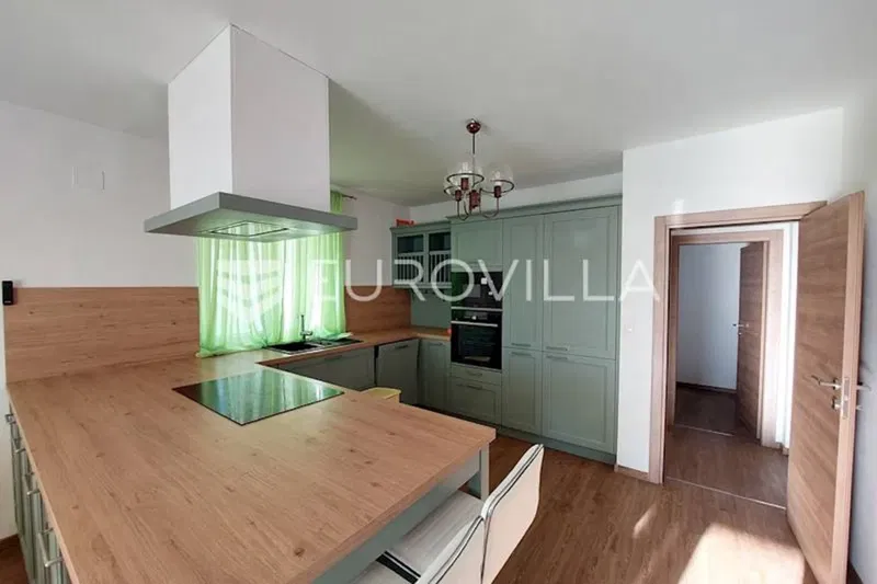 Medulin, Banjole, spacious apartment 500 m from the sea – 2