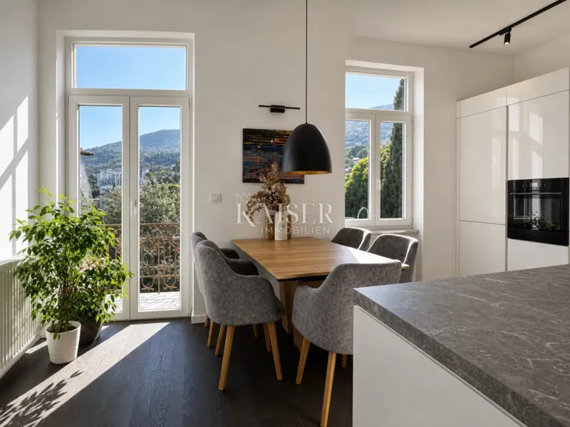 Lovran, Opatija Riviera | Renovated Sea-View Apartment in a Historic Villa – 2