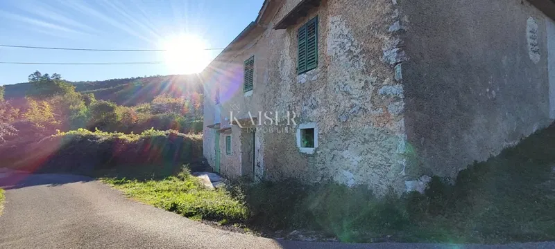 Brseč - casa da ristrutturare, 180 m2 – 3