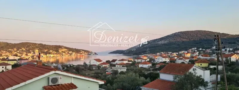 Vinišće, Marina, detached apartment house for sale with a beautiful sea view! – 2