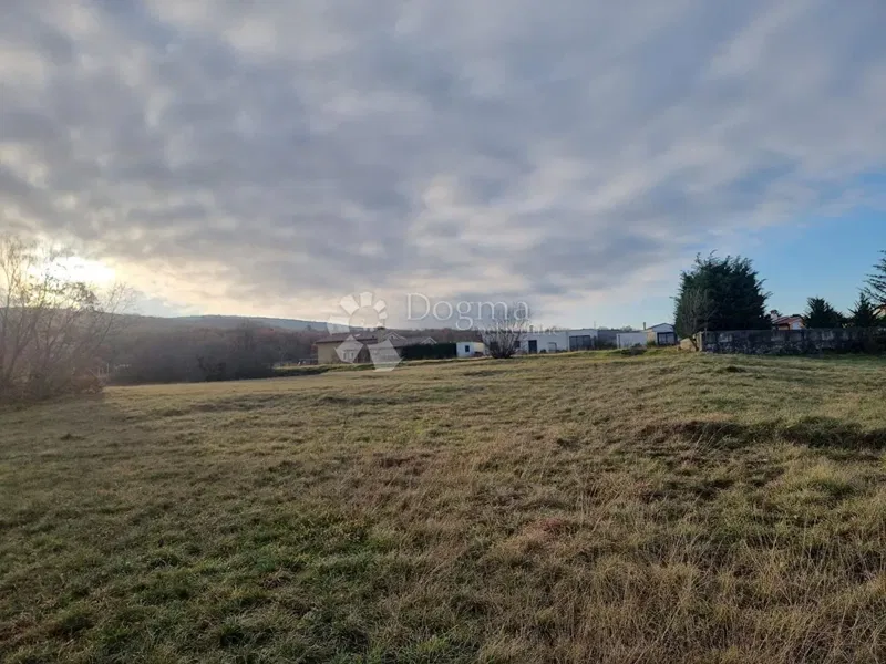 Land Labin, 1.095m2 – 2