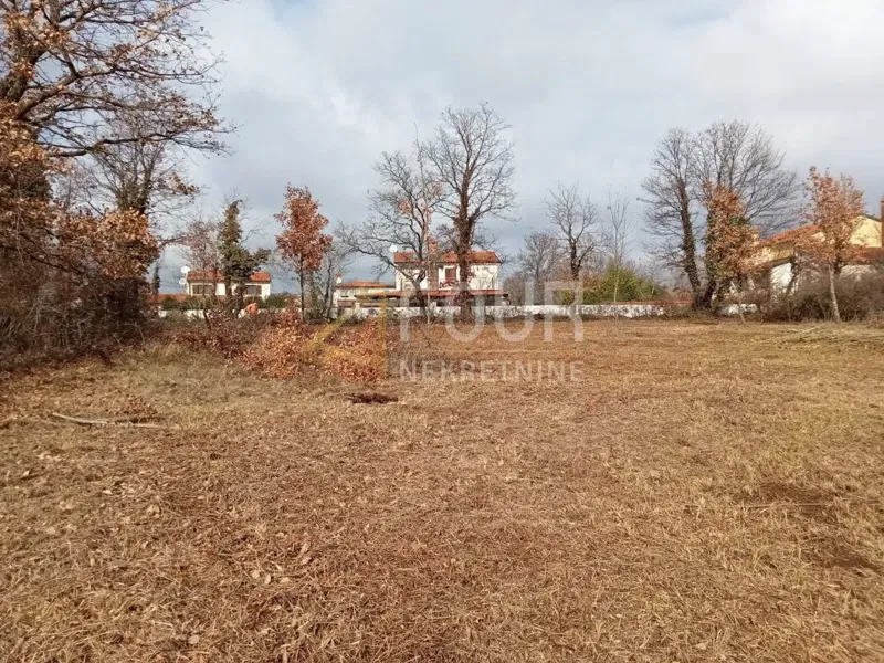 Земельный участок Višnjan, 1.080m2 – 3