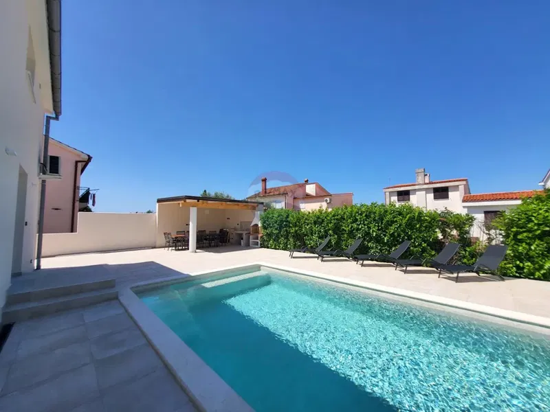 Casa Štinjan, Pula, 270m2 – 2