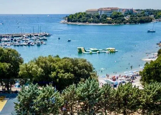 Pješčana Uvala, prima fila dal mare, ottima posizione vicino alla spiaggia, appartamento esclusivo in vendita, Pola, Istria, Croazia – 2