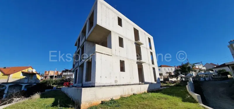 Čiovo, Okrug G,apartment house 400 m2, with 6 apartments, sea view – 3
