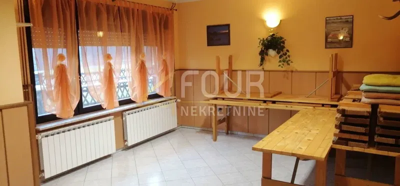 Brod na Kupi, Delnice, 400m2 – 2