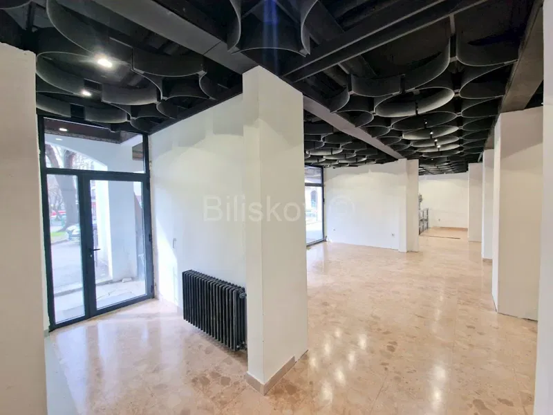 Üzlethelyiség Voltino – 2