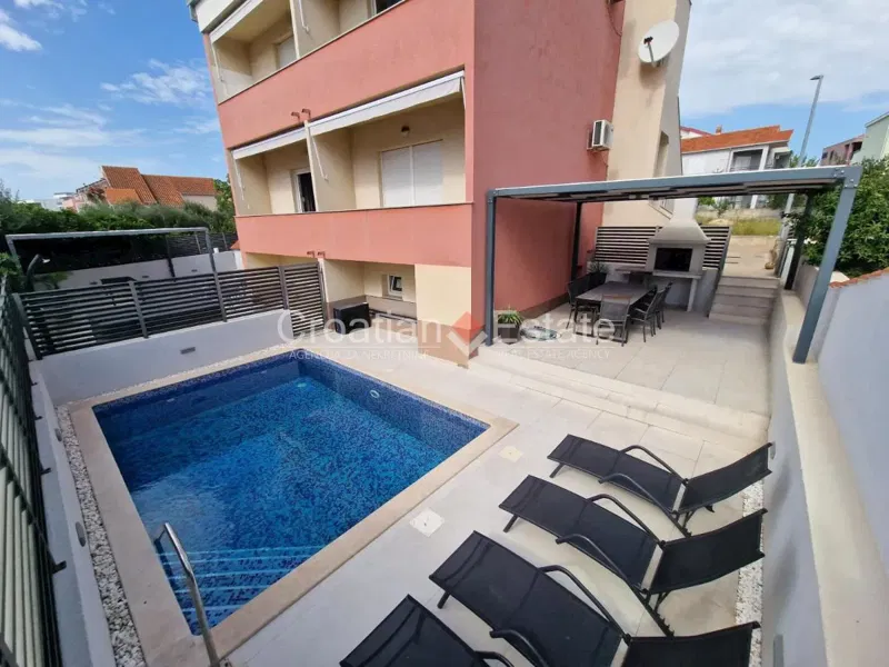 Ciovo Island – House with pool and sea view, for sale – 2