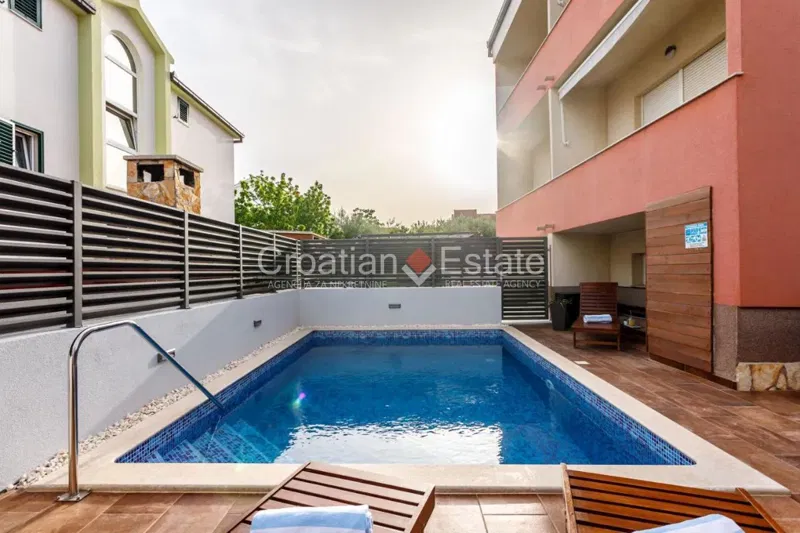 Ciovo Island – House with pool and sea view, for sale – 3