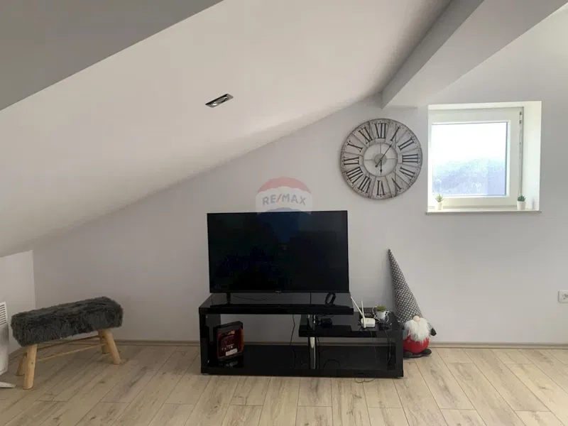Condo/Apartment Njivice, Omišalj, 79m2 – 3