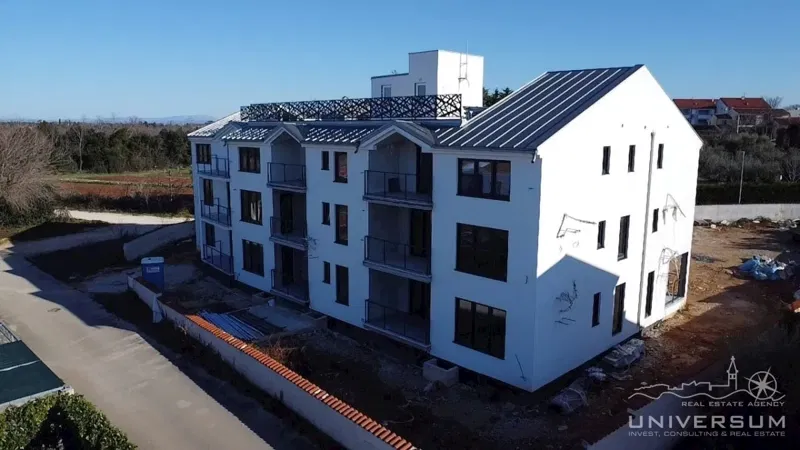 Appartamento al 2° piano di un edificio residenziale con ascensore a Bašania – 2