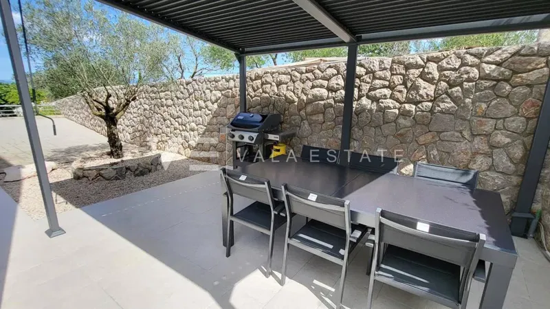 NUOVO MODERNO CONDOMINIO IN POSIZIONE TRANQUILLA CON VISTA MARE – 3