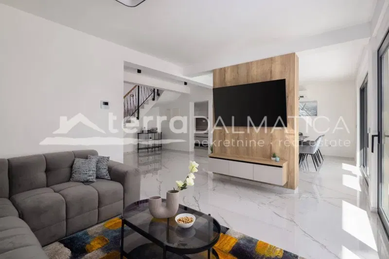 Rogoznica, new modern house near the sea – 2