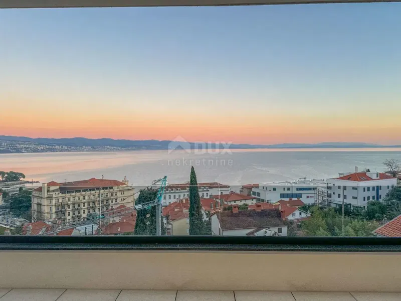OPATIJA, CENTRO - attico esclusivo con vista, piscina e garage – 2