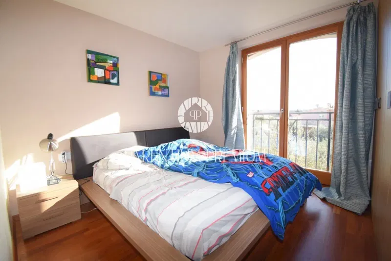 Exclusive spacious apartment with a gallery and a large terrace – 3