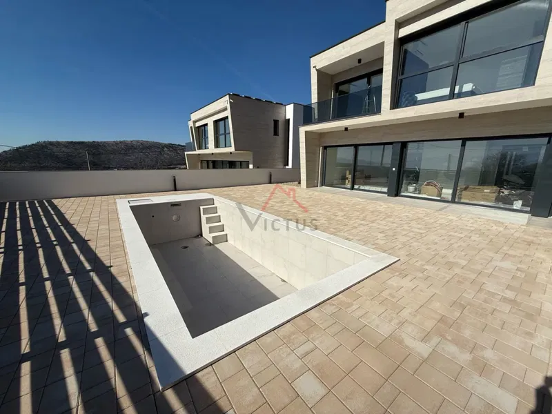 BRIBIR - Villa moderna con vista sul mare aperto e piscina – 2