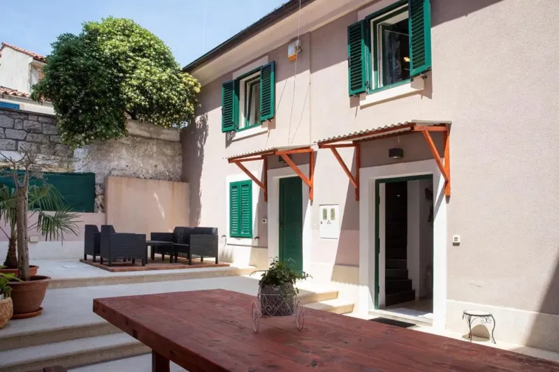 Dom Rovinj – 2