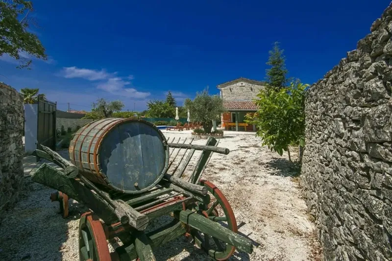 Casa Tinjan – 3