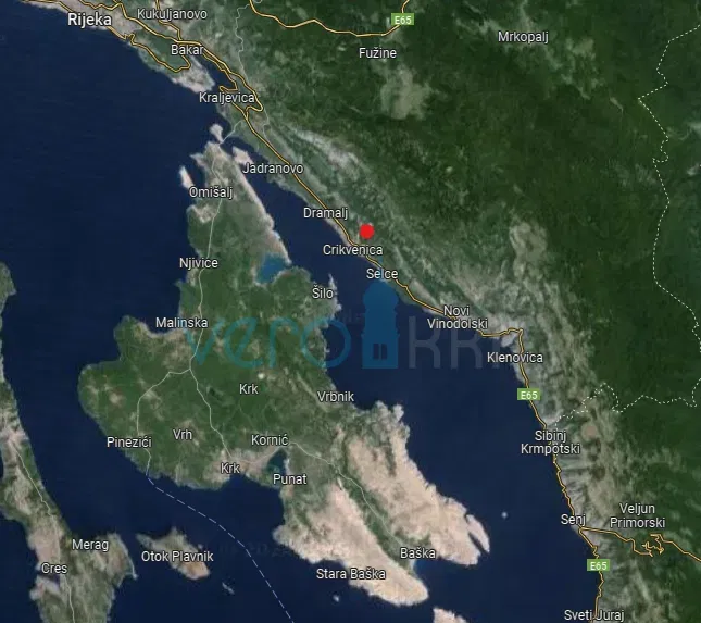 Crikvenica, piano di casa con terrazze e garage, 300m dalla spiaggia e dal centro, vista, vendita – 2