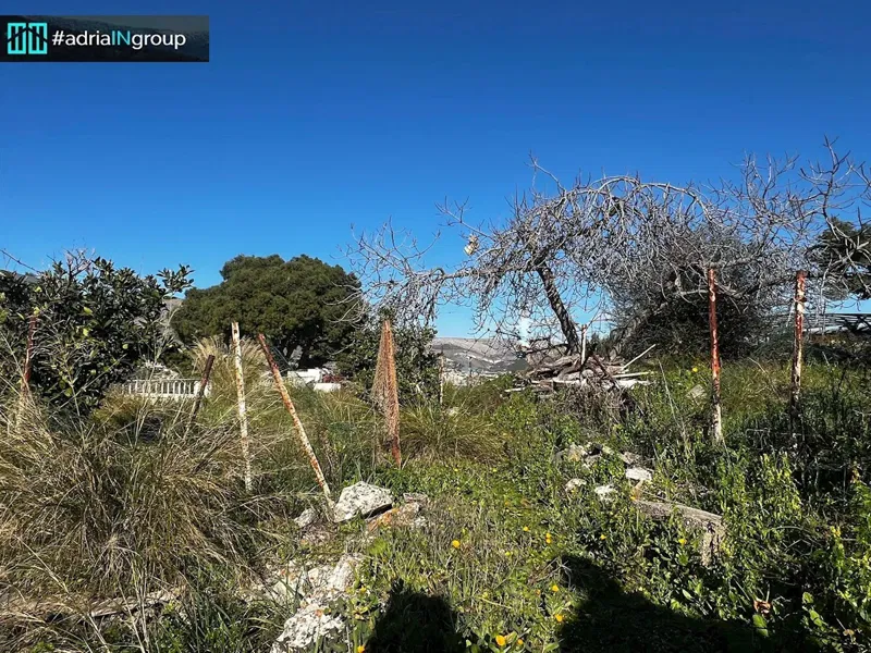 Terreno Okrug Donji – 3