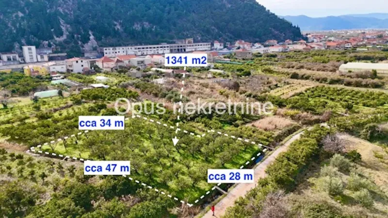 OPUZEN-građevinsko zemljište 1341 m2 (Video)