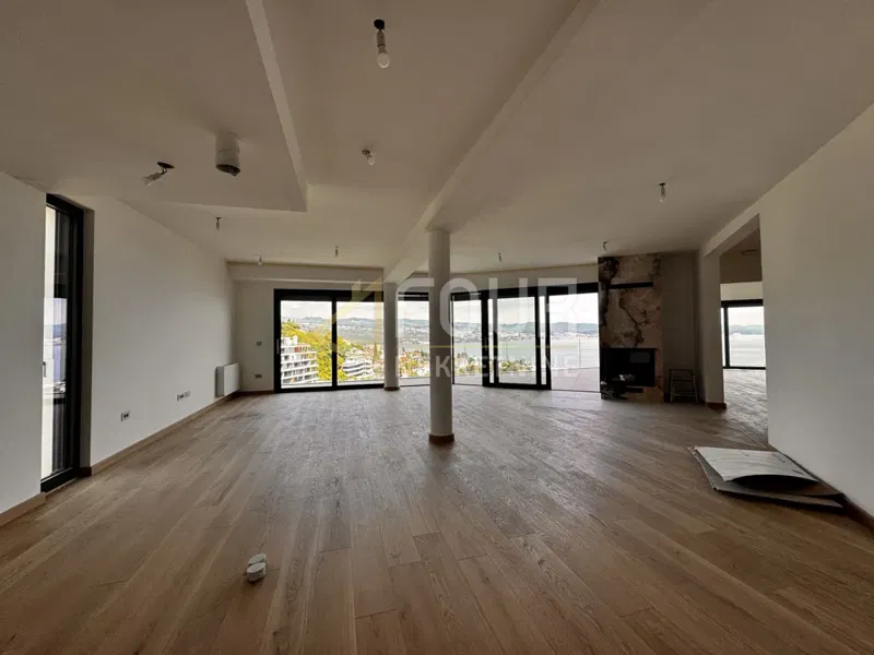 Стенедайте Opatija - Centar, Opatija, 178,23m2 – 2