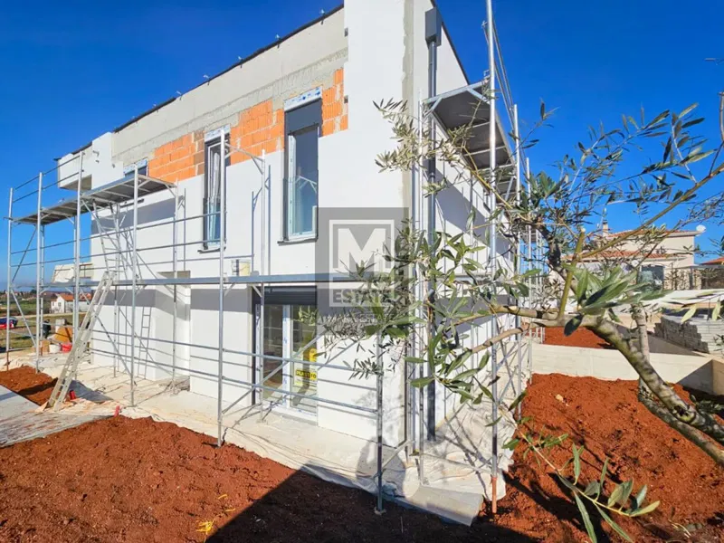Poreč, surroundings, excellent duplex with sea view! – 2