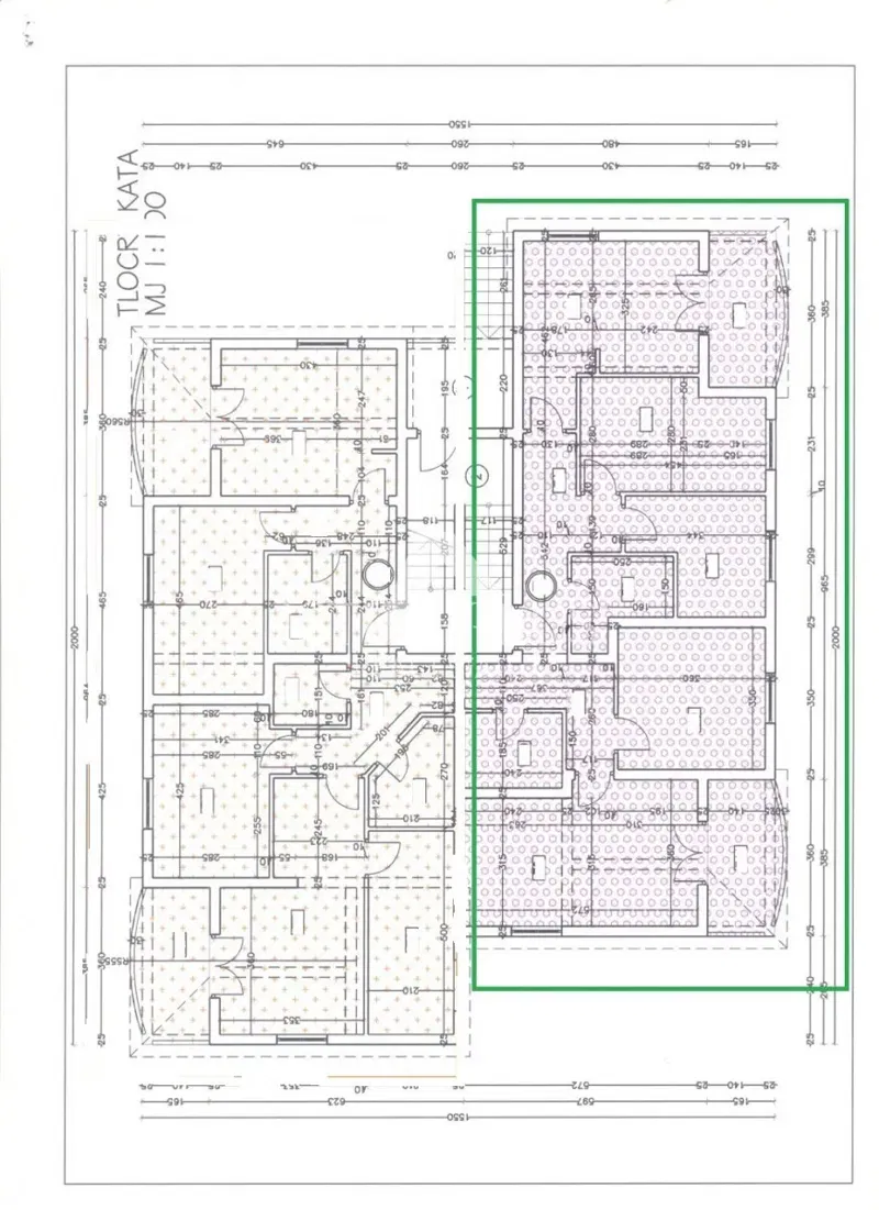 OPPORTUNITÀ!! Ampio appartamento di 104,86 m2 - diviso in 2 appartamenti più piccoli e un cortile!! 2 km dal mare – 2