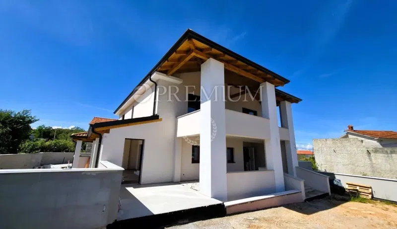 Soline, surroundings, sale of detached family house! – 2