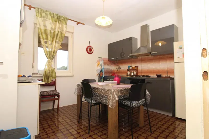 Pola, Kaštanjer – Appartamento 120 m², Balcone, Zona Tranquilla – 2