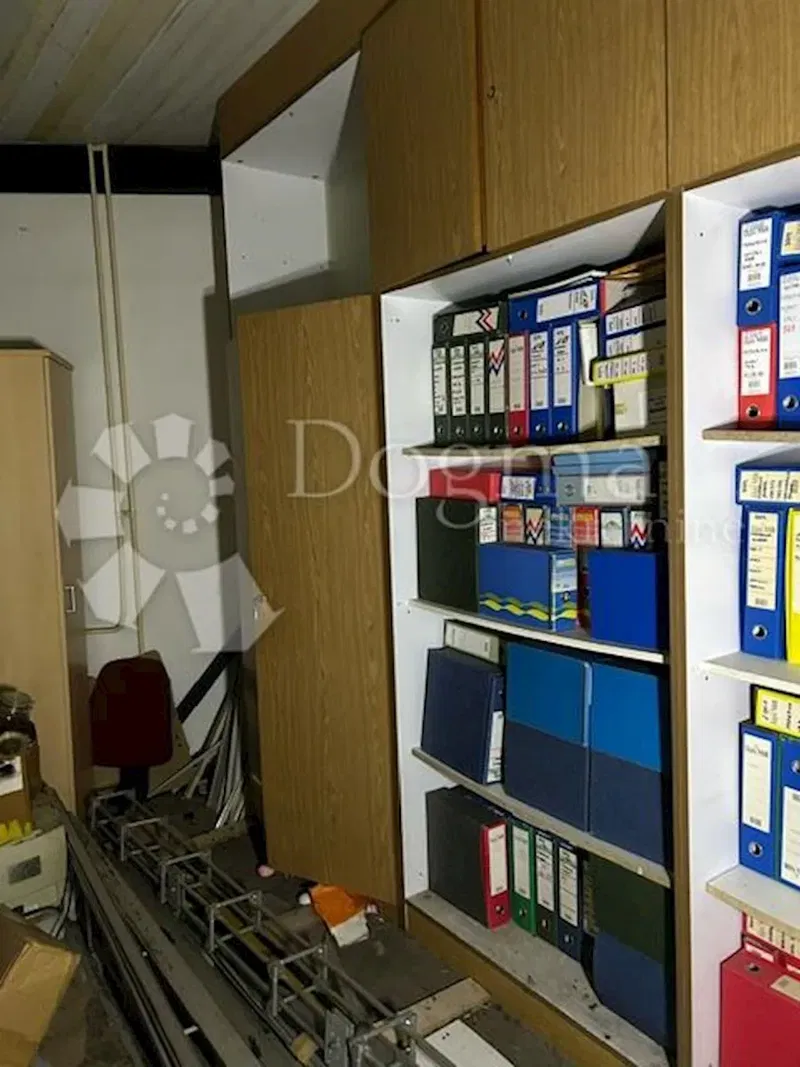 Locale commerciale Podmurvice, Rijeka, 183,85m2 – 3
