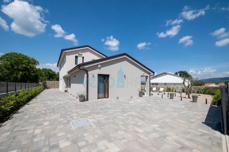Isola di Krk, Città di Krk, ampio dintorni, moderna casa indipendente, piscina, giardino, vendita – 2