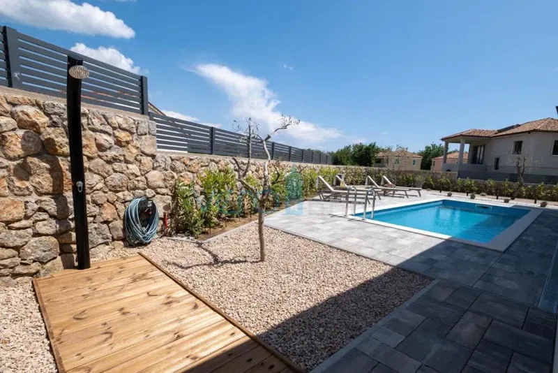 Isola di Krk, Città di Krk, ampio dintorni, moderna casa indipendente, piscina, giardino, vendita – 3